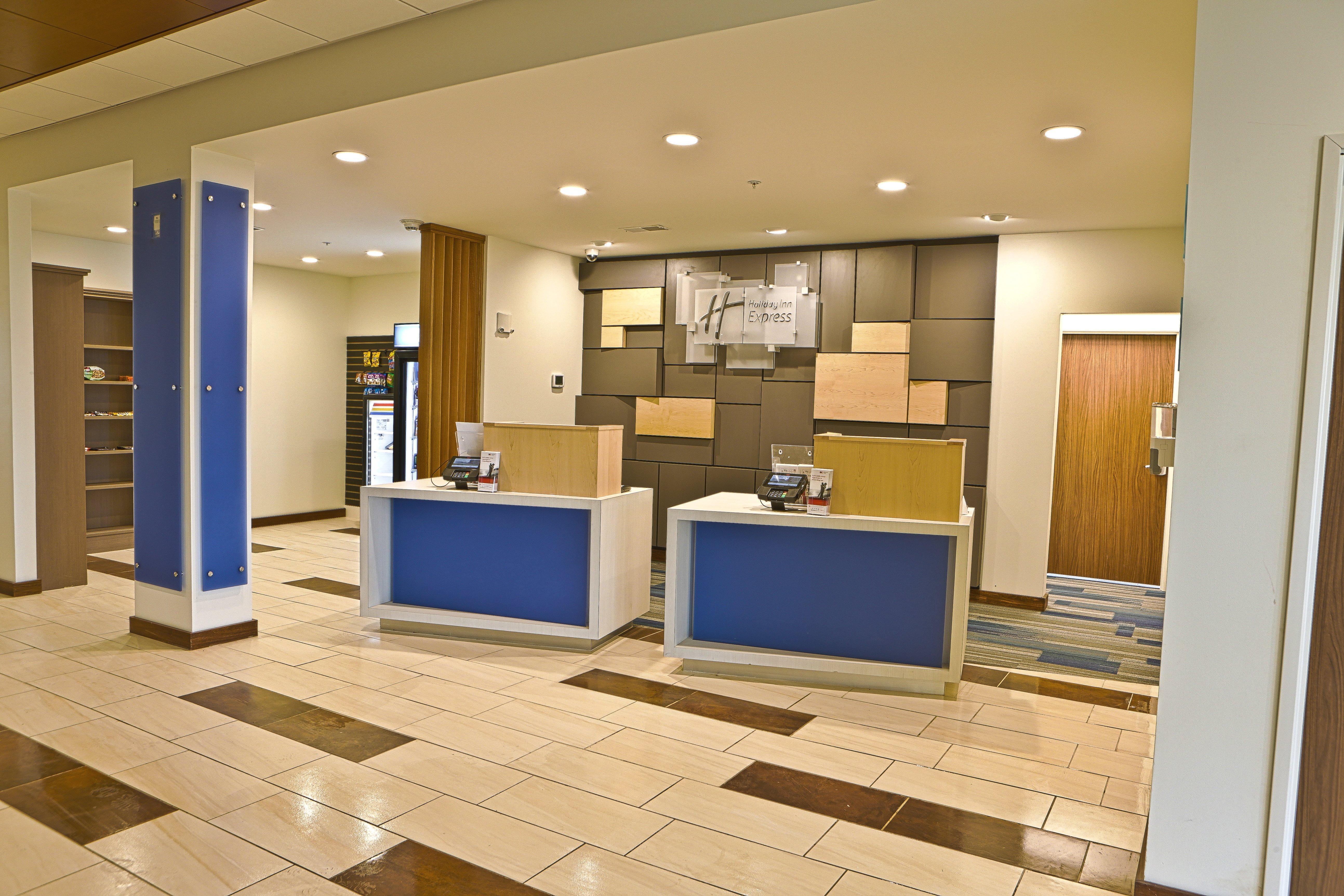 Holiday Inn Express & Suites Monroe By Ihg Bagian luar foto