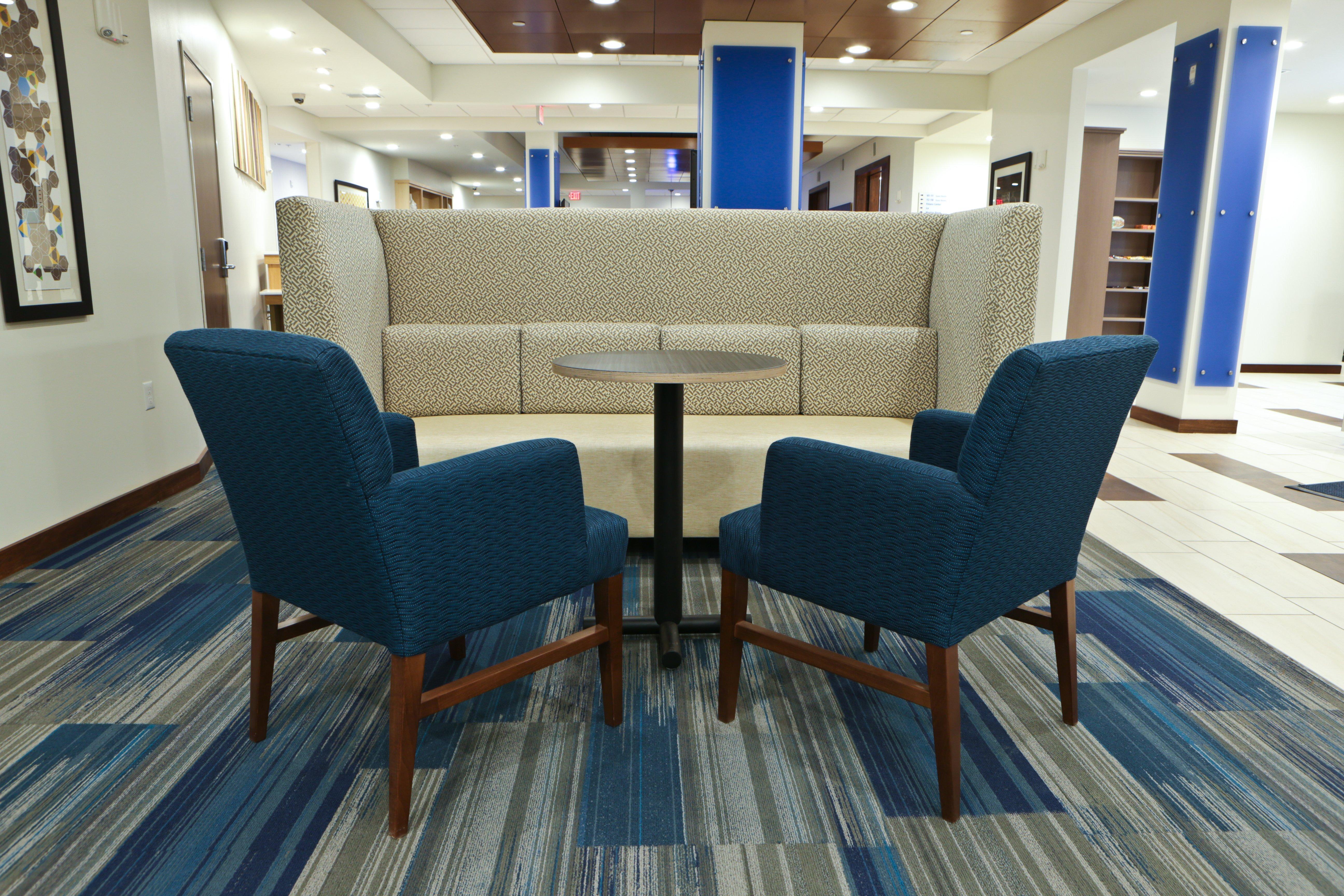 Holiday Inn Express & Suites Monroe By Ihg Bagian luar foto